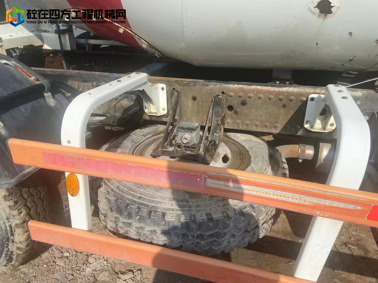 https://images.tongzsf.com/tong/truck_machine/20221115/163733165f1bfe.jpg
