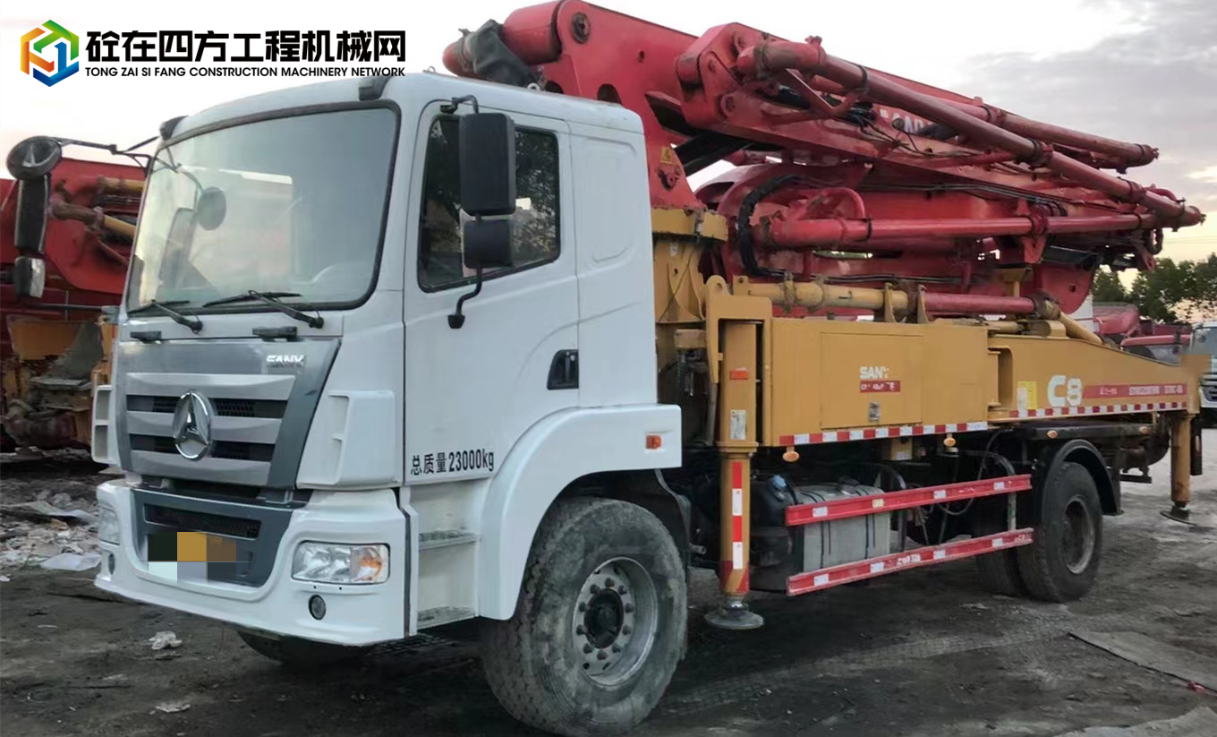 https://images.tongzsf.com/tong/truck_machine/20221115/1637352af21c12.jpg