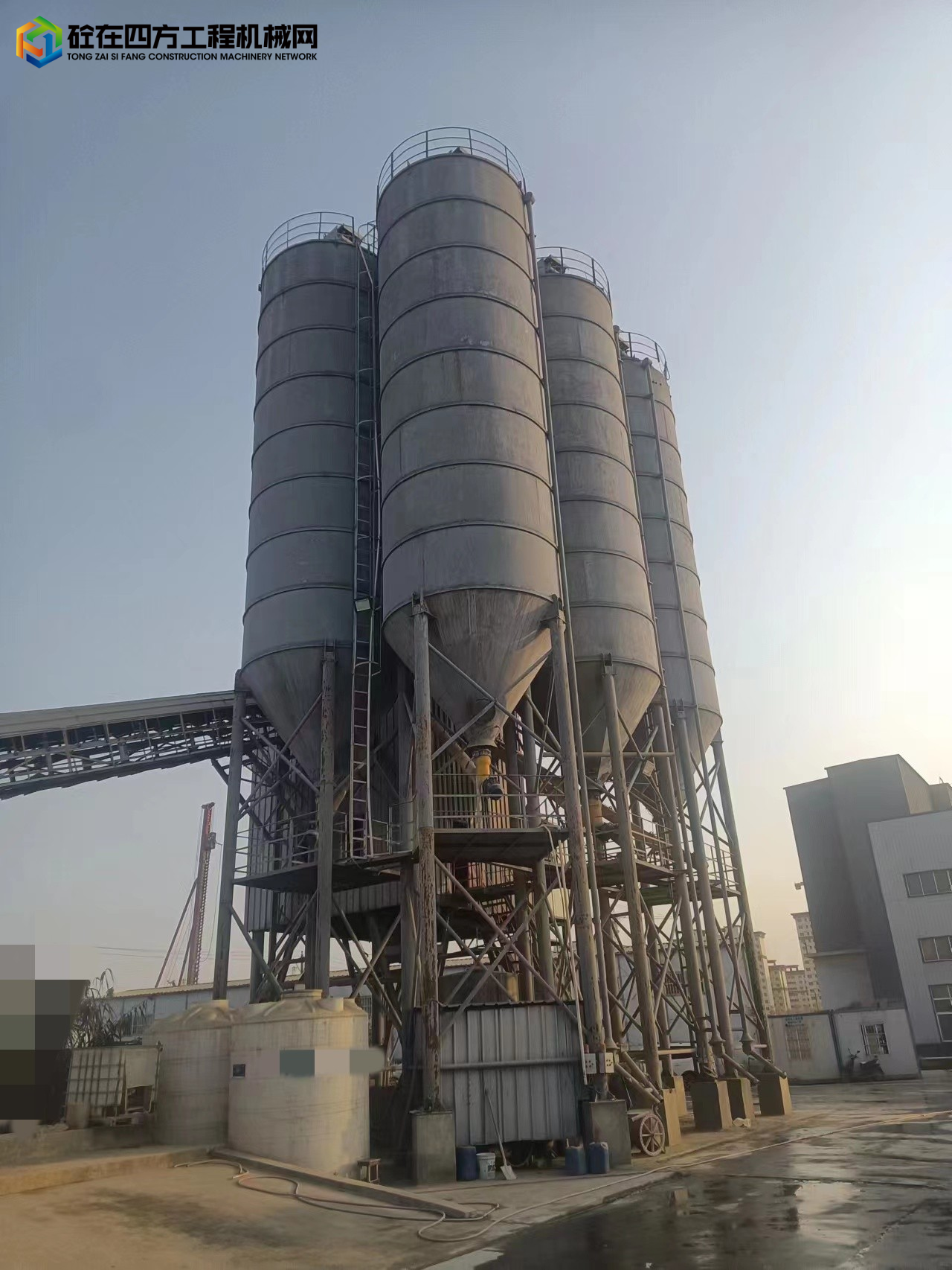 https://images.tongzsf.com/tong/truck_machine/20221115/1637360cf9ec0f.jpg
