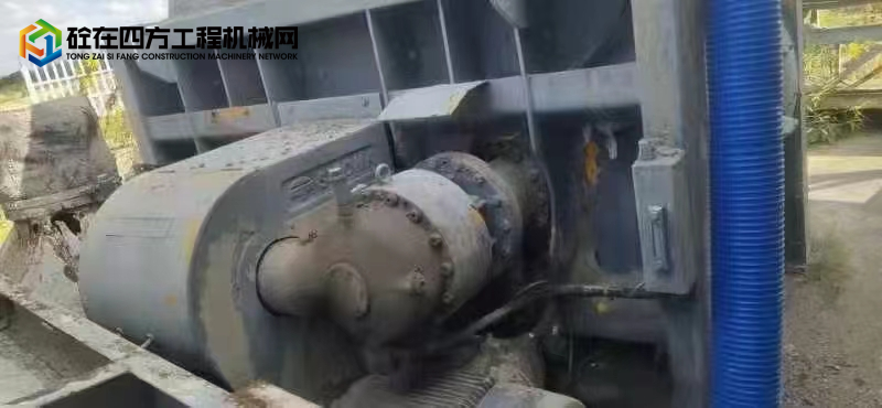 https://images.tongzsf.com/tong/truck_machine/20221115/16373623d331f5.jpg