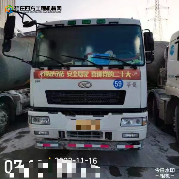https://images.tongzsf.com/tong/truck_machine/20221116/16374a38fb2f32.jpg