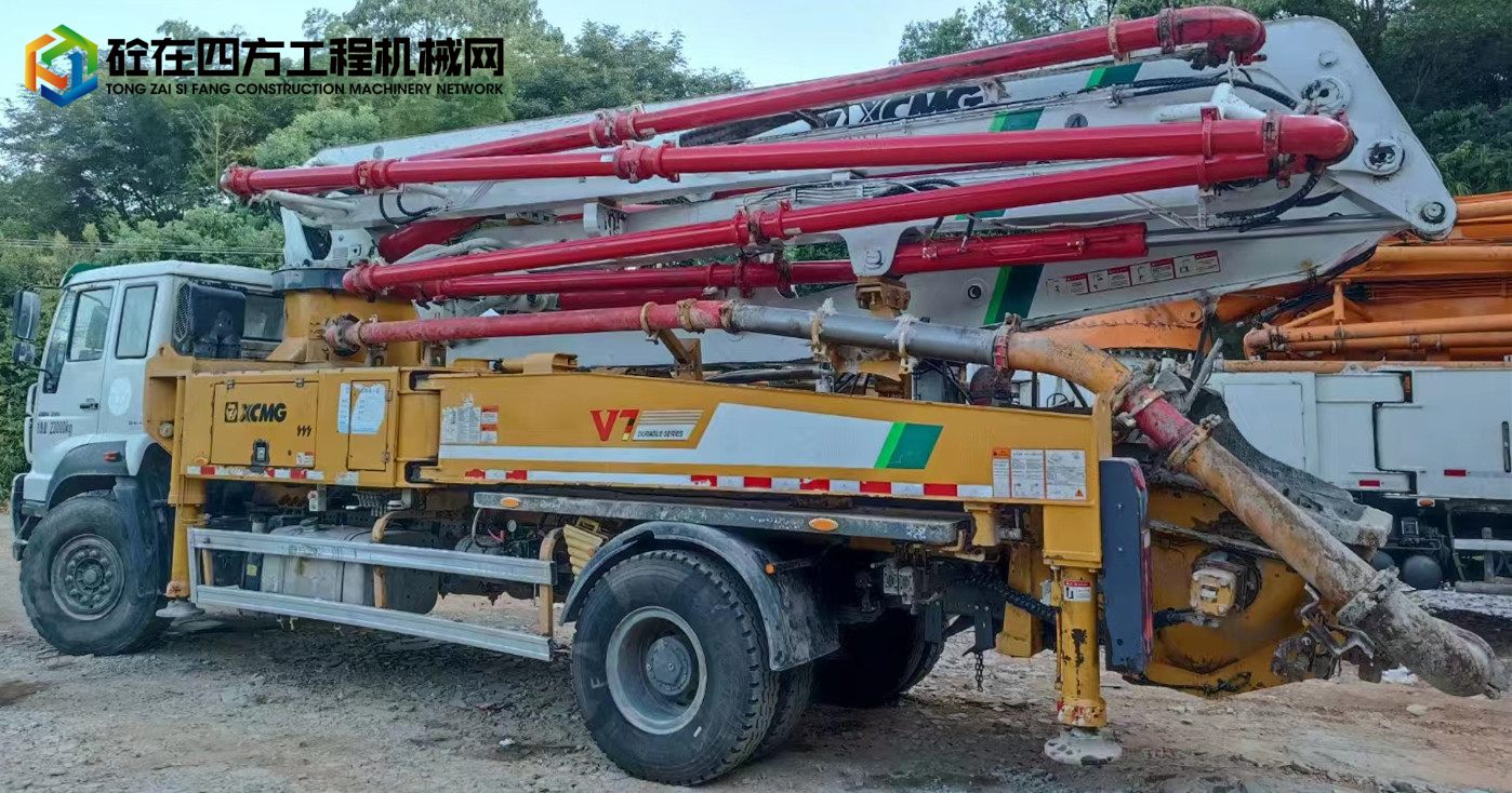 https://images.tongzsf.com/tong/truck_machine/20221117/1637596b6b1ee8.jpg