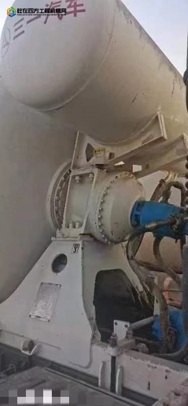 https://images.tongzsf.com/tong/truck_machine/20221118/16376e8c2bb8df.jpg