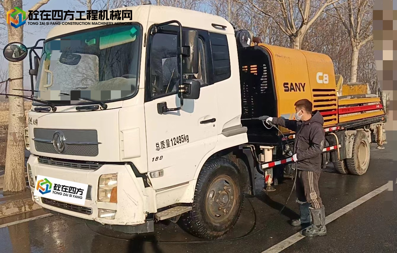 https://images.tongzsf.com/tong/truck_machine/20221118/16376f3391ef2e.jpg