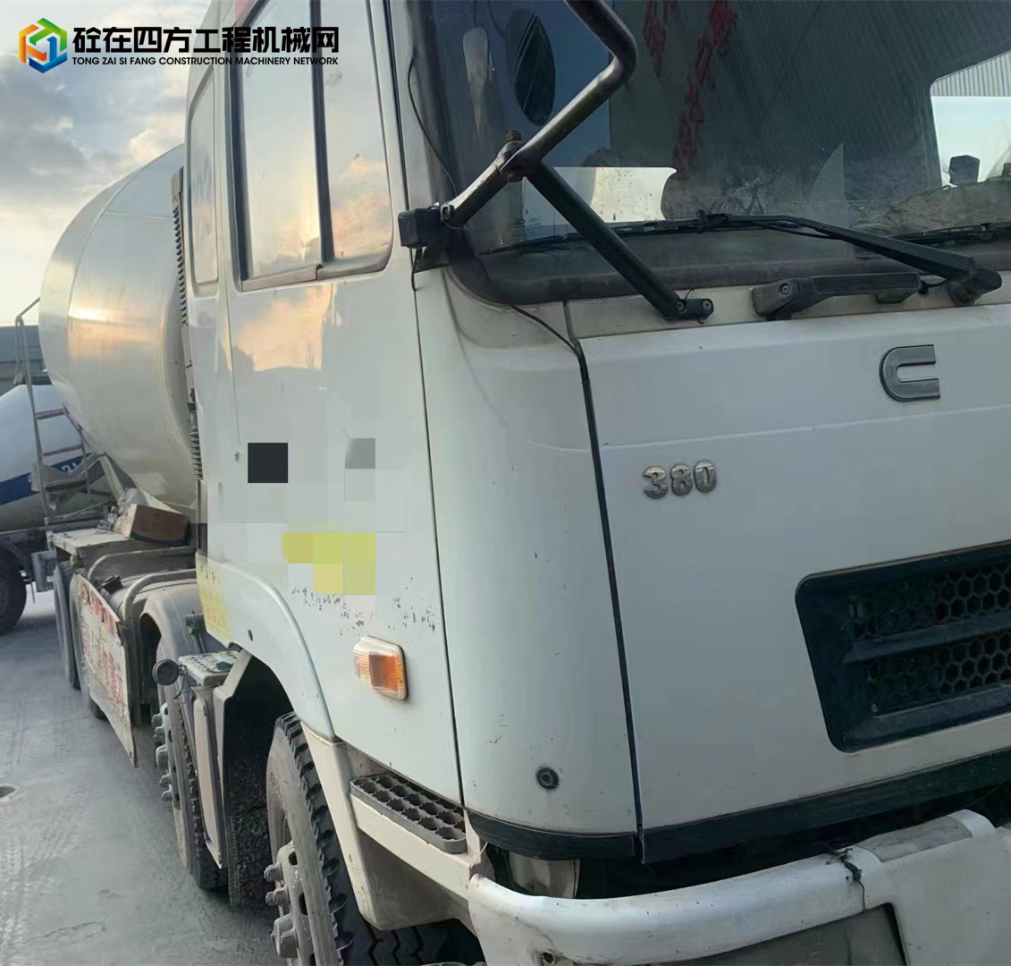 https://images.tongzsf.com/tong/truck_machine/20221118/16376f35ebb3be.jpg