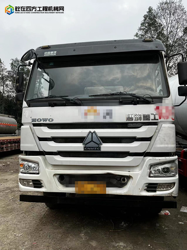https://images.tongzsf.com/tong/truck_machine/20221118/1637721350197b.jpg