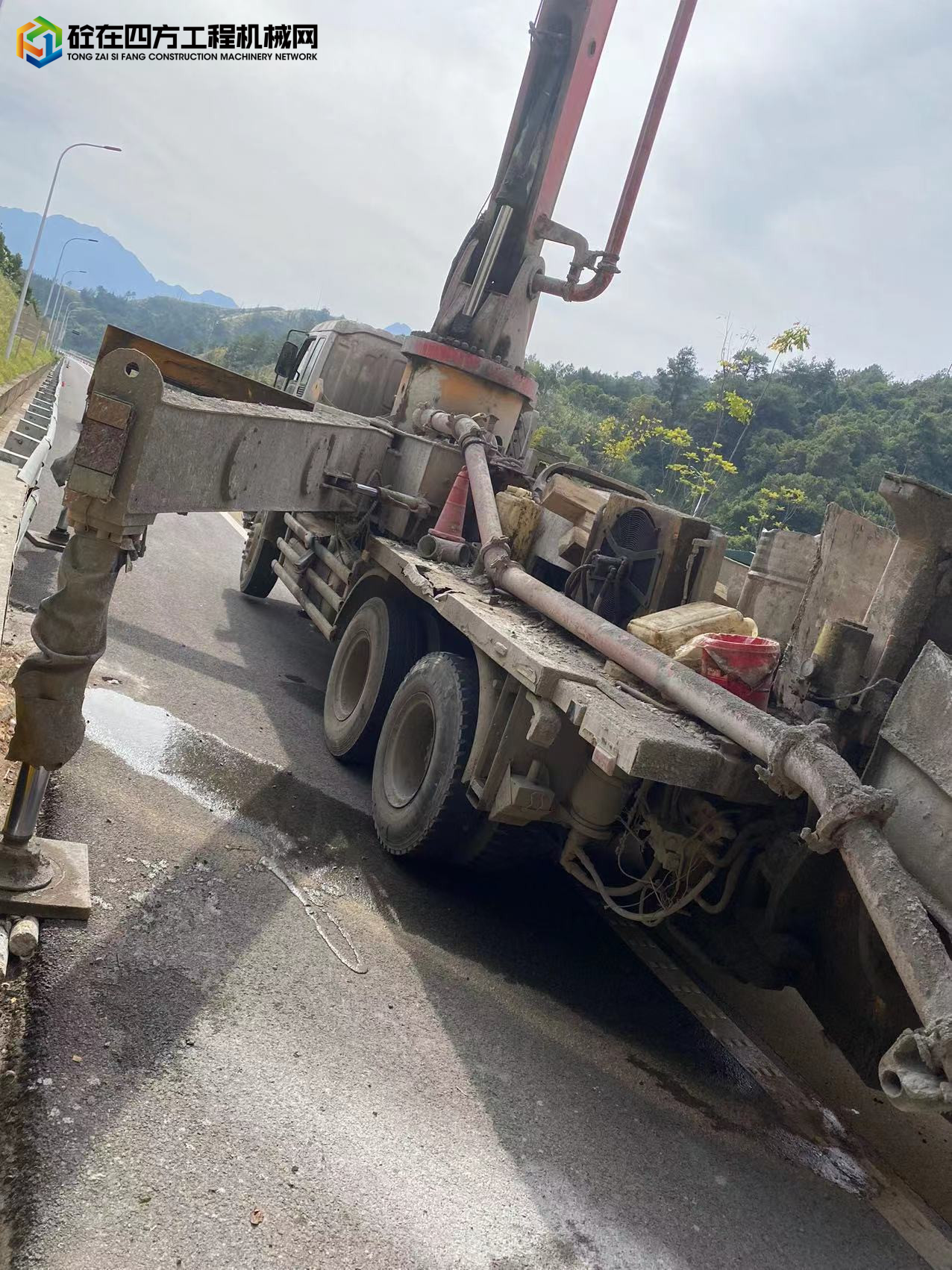 https://images.tongzsf.com/tong/truck_machine/20221118/163773accaf935.jpg