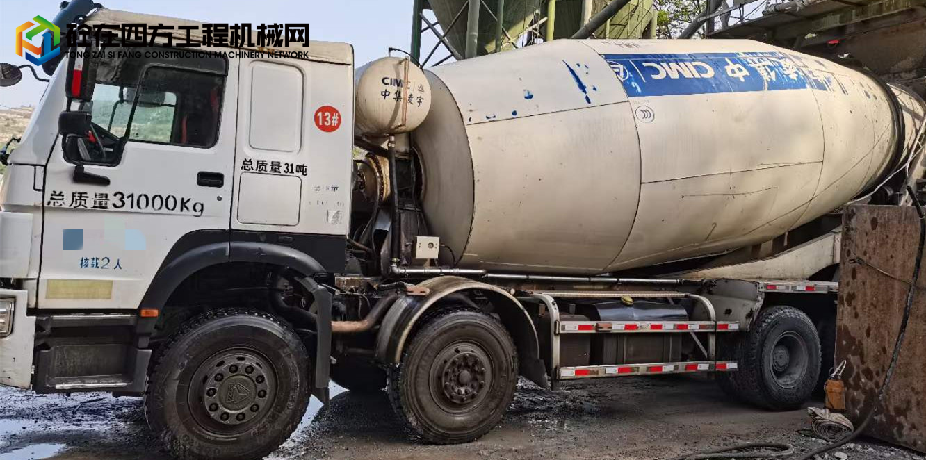 https://images.tongzsf.com/tong/truck_machine/20221118/163773cfcae953.jpg