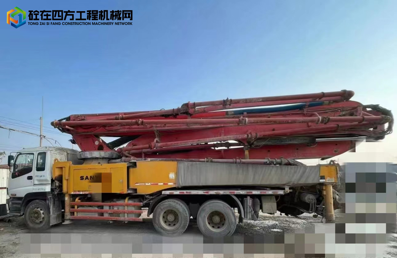https://images.tongzsf.com/tong/truck_machine/20221121/1637acf34d9eab.jpg