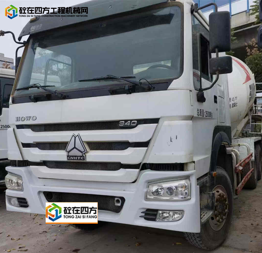 https://images.tongzsf.com/tong/truck_machine/20221121/1637b182ed6268.jpg