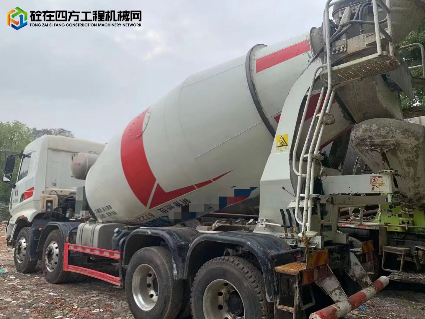 https://images.tongzsf.com/tong/truck_machine/20221122/1637c95a19288a.jpg