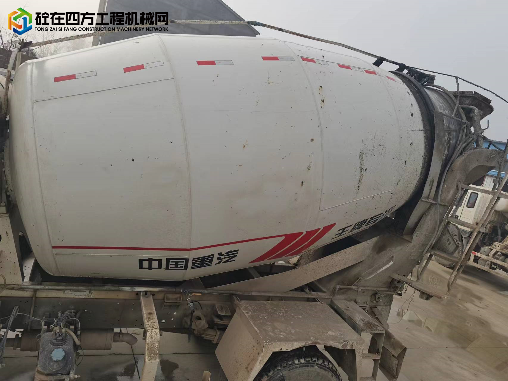 https://images.tongzsf.com/tong/truck_machine/20221123/1637d80a8c1d70.jpg