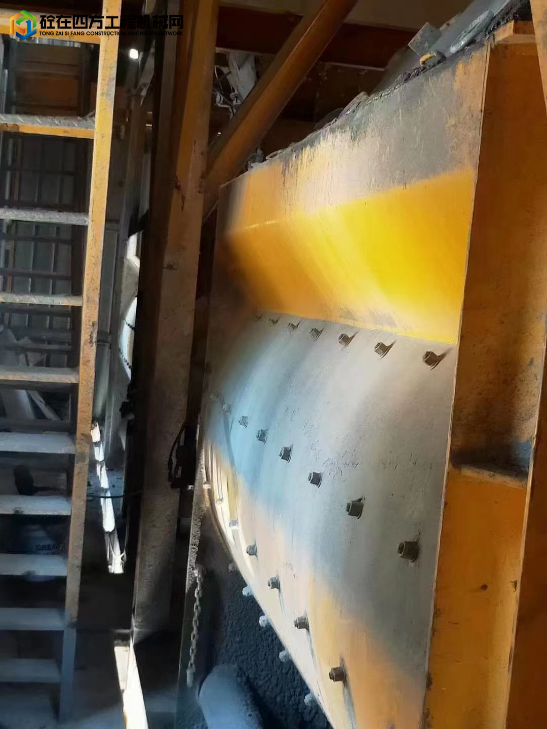 https://images.tongzsf.com/tong/truck_machine/20221123/1637dce3cd026a.jpg