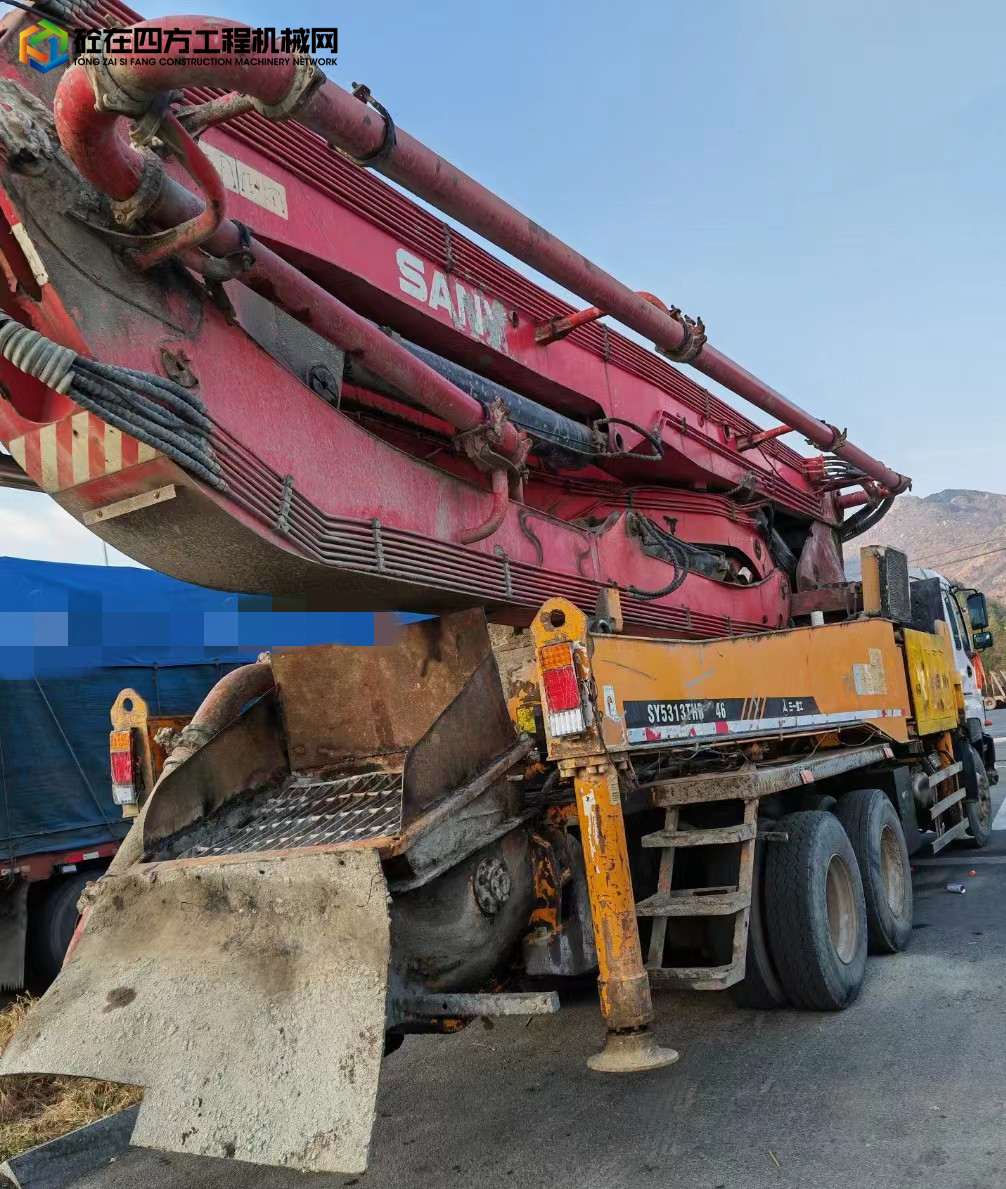https://images.tongzsf.com/tong/truck_machine/20221123/1637dd9836c8f0.jpg