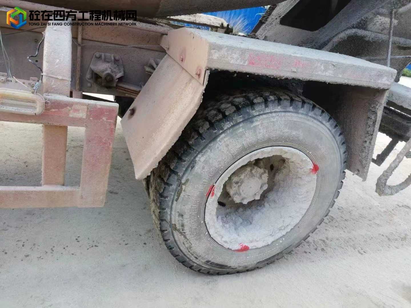 https://images.tongzsf.com/tong/truck_machine/20221124/1637ec1c307789.jpg