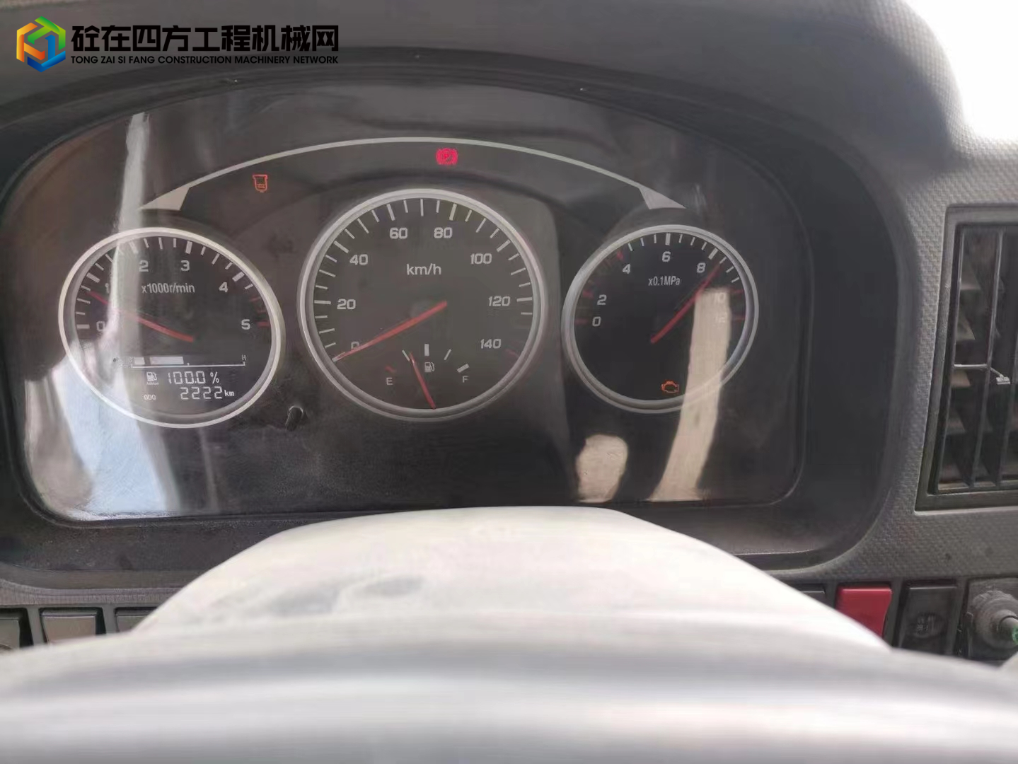 https://images.tongzsf.com/tong/truck_machine/20221124/1637ec1c419cee.jpg