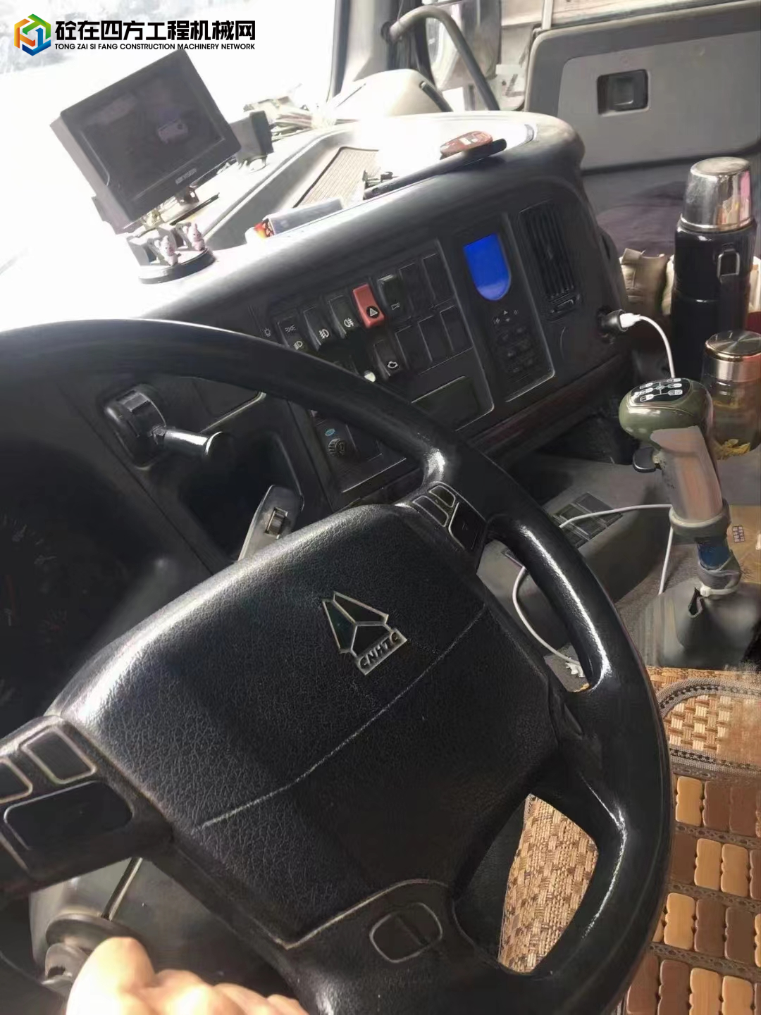 https://images.tongzsf.com/tong/truck_machine/20221124/1637f2f9490546.jpg
