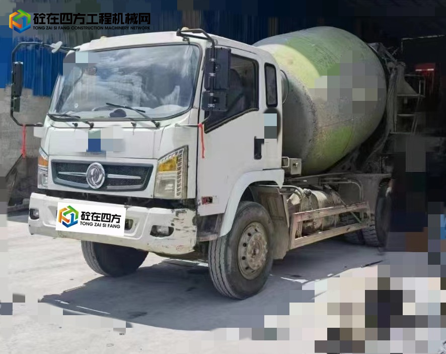 https://images.tongzsf.com/tong/truck_machine/20221125/16380195e34f3d.jpg
