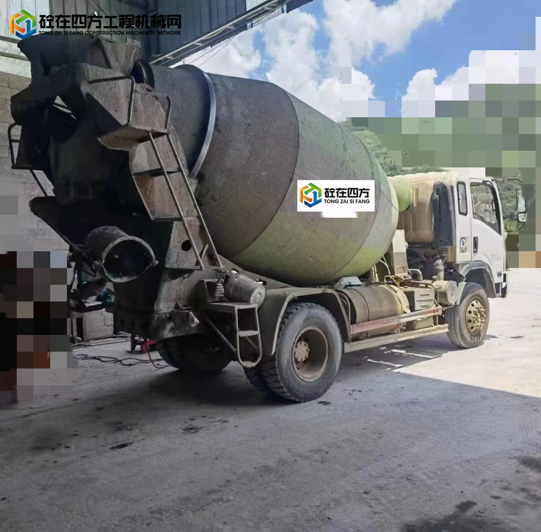https://images.tongzsf.com/tong/truck_machine/20221125/16380196b595ee.jpg