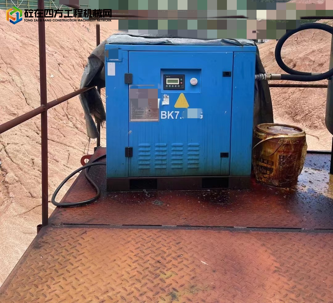 https://images.tongzsf.com/tong/truck_machine/20221128/1638431039cadf.jpg