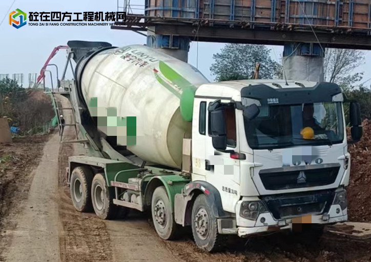 https://images.tongzsf.com/tong/truck_machine/20221128/1638468c0cfd6d.jpg