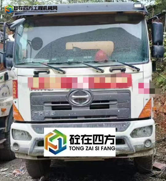 https://images.tongzsf.com/tong/truck_machine/20221130/16386b3ef36817.jpg