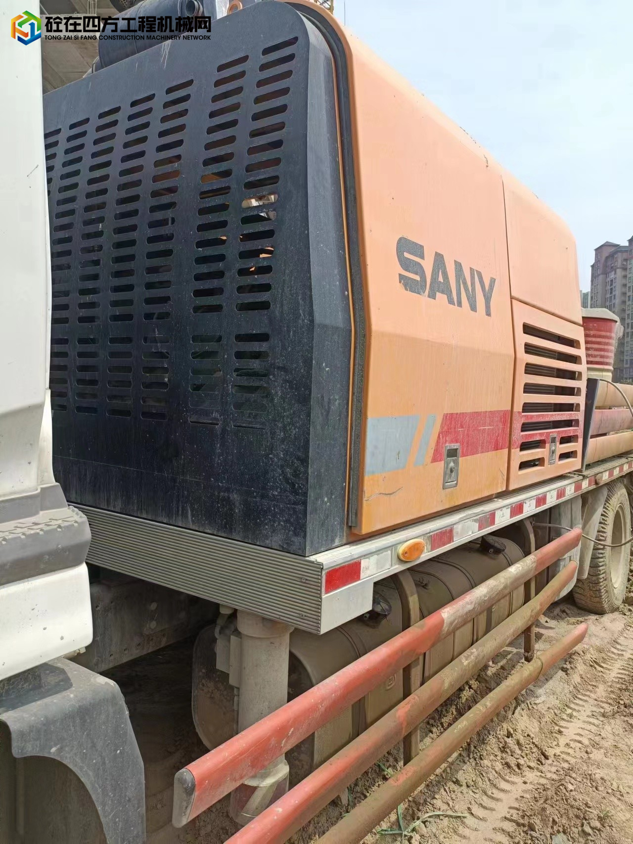 https://images.tongzsf.com/tong/truck_machine/20221130/16386b95b27cbe.jpg