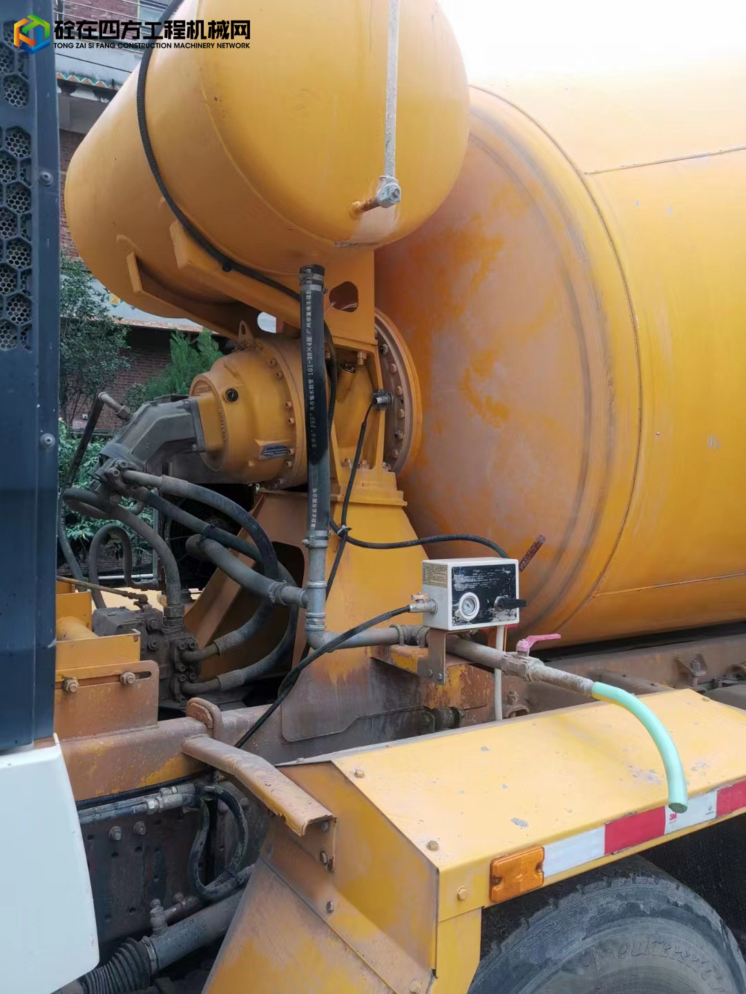 https://images.tongzsf.com/tong/truck_machine/20221130/16386d1a4021b5.jpg