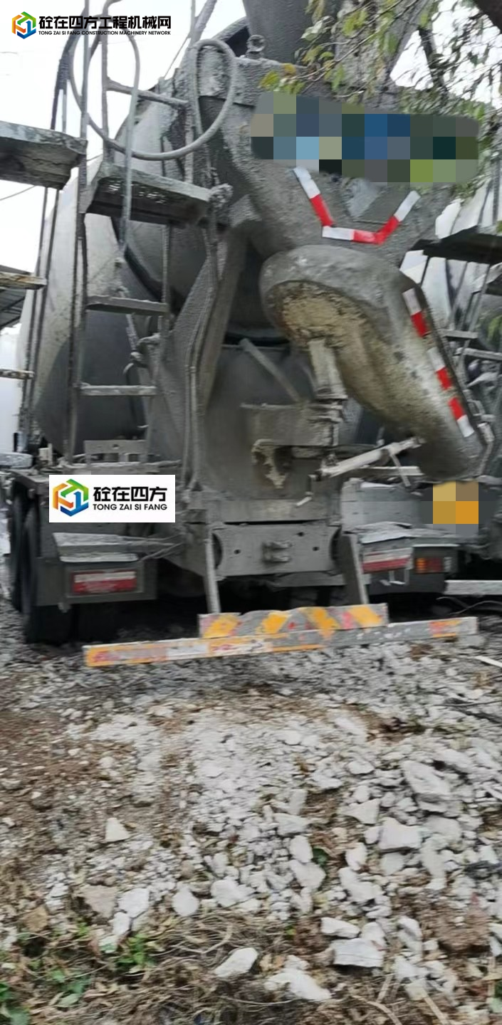 https://images.tongzsf.com/tong/truck_machine/20221130/16386d34e92d67.jpg