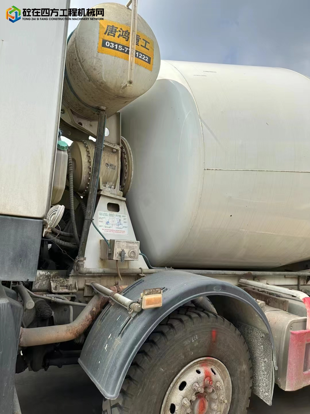 https://images.tongzsf.com/tong/truck_machine/20221201/163880b26ad4c9.jpg
