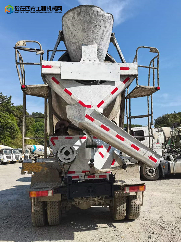 https://images.tongzsf.com/tong/truck_machine/20221201/16388508ce532a.jpg