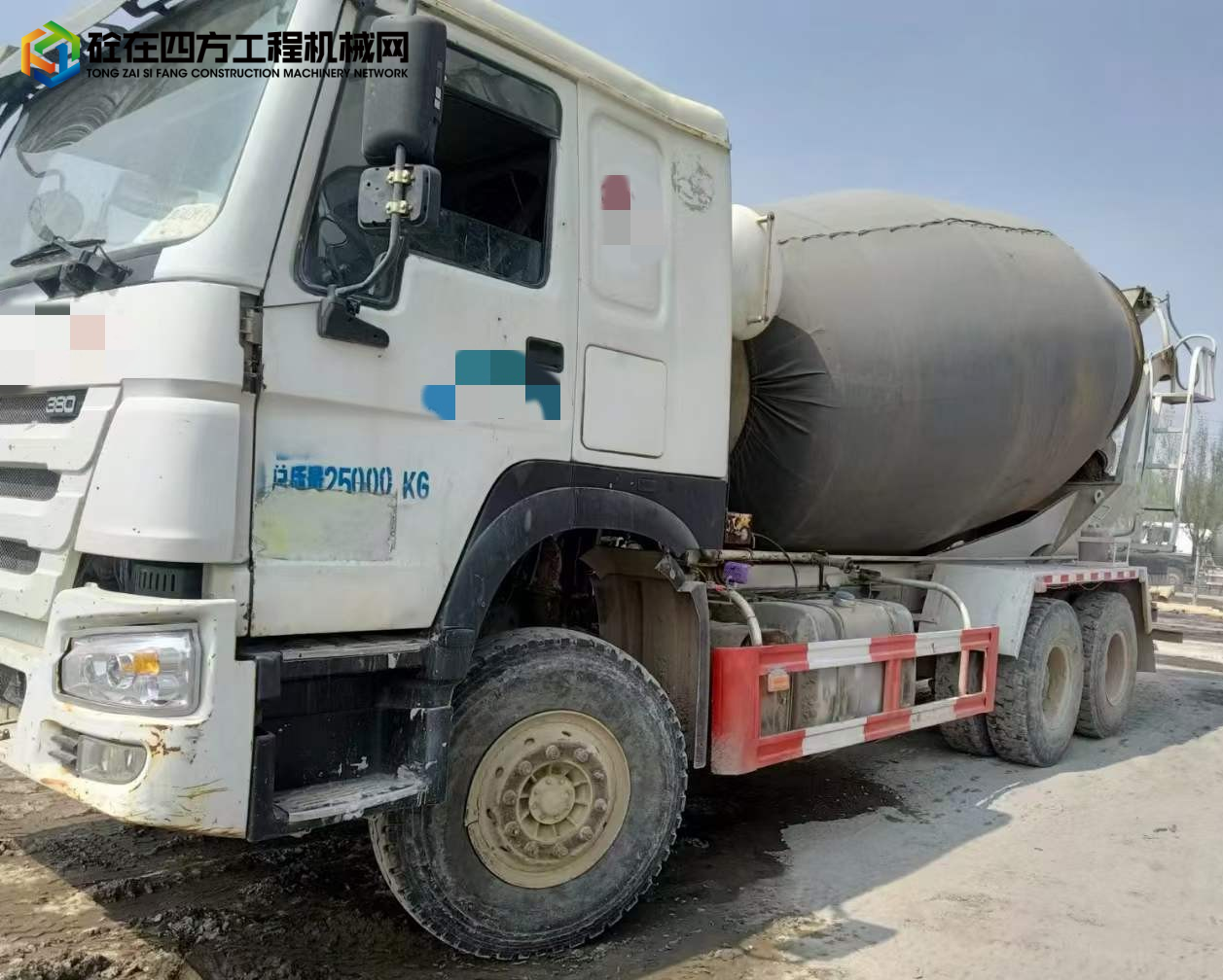 https://images.tongzsf.com/tong/truck_machine/20221201/1638864d26e630.jpg