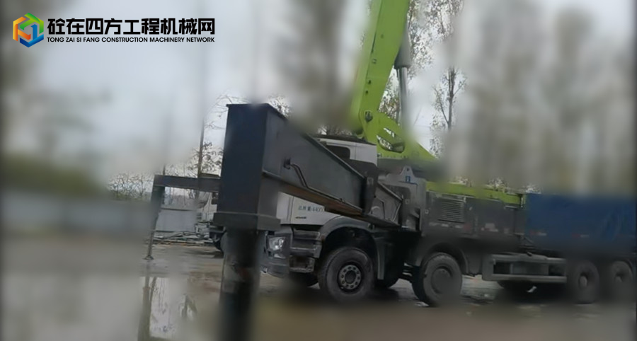 https://images.tongzsf.com/tong/truck_machine/20221202/1638971e06cbae.jpg