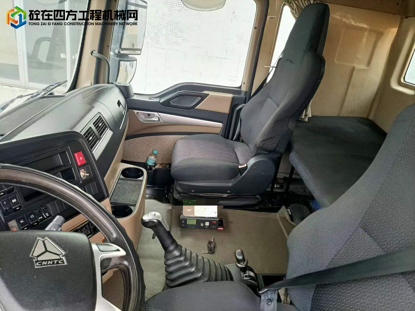 https://images.tongzsf.com/tong/truck_machine/20221202/16389aba27fa2c.jpg