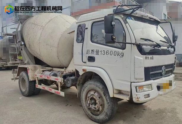 https://images.tongzsf.com/tong/truck_machine/20221205/1638d4b1ece43f.jpg