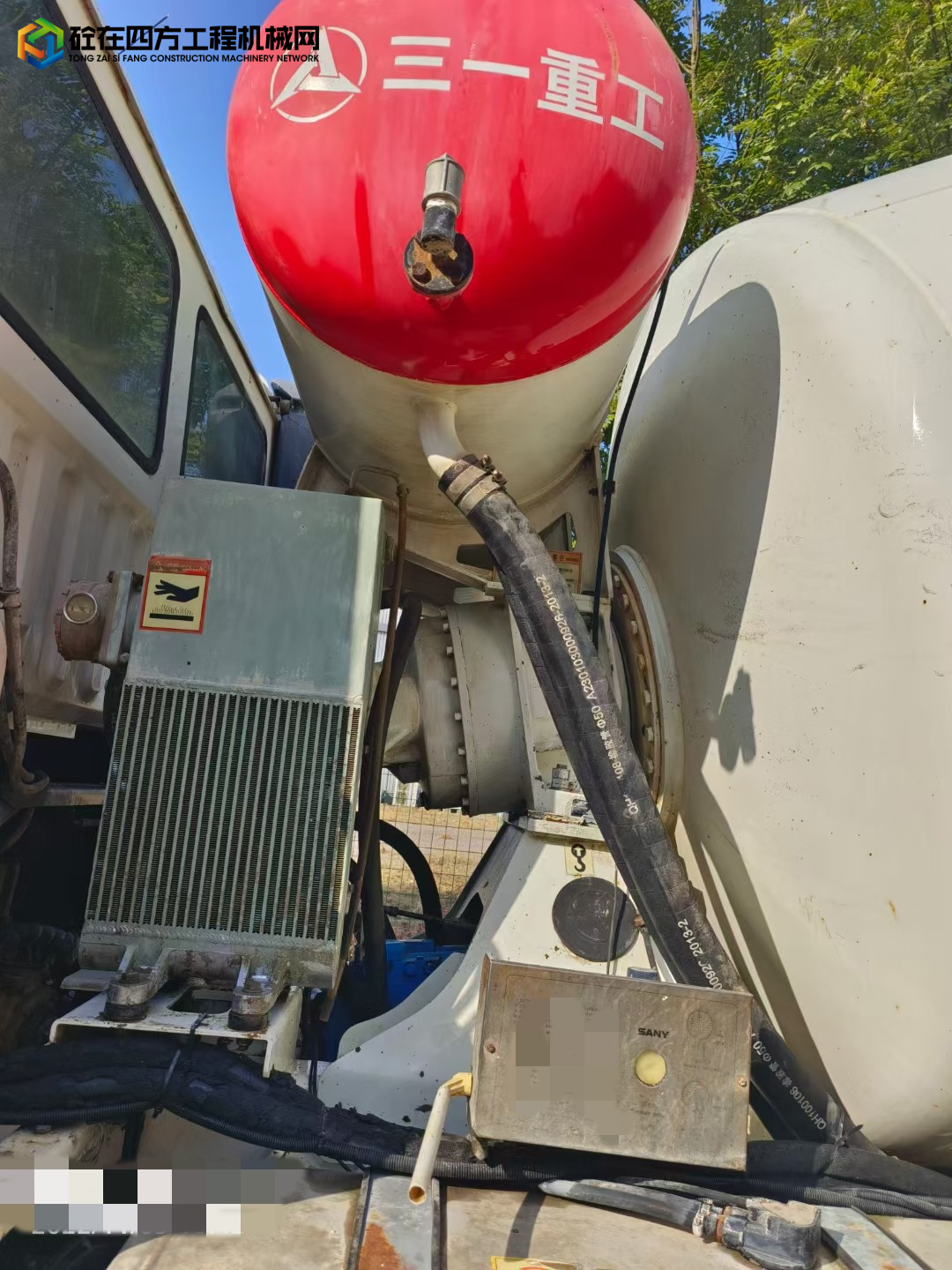 https://images.tongzsf.com/tong/truck_machine/20221205/1638d5cbc44840.jpg