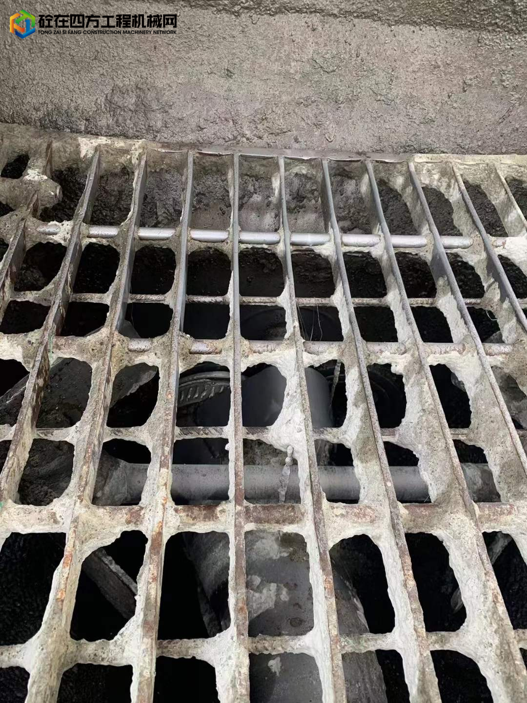 https://images.tongzsf.com/tong/truck_machine/20221205/1638d6aeb896e0.jpg
