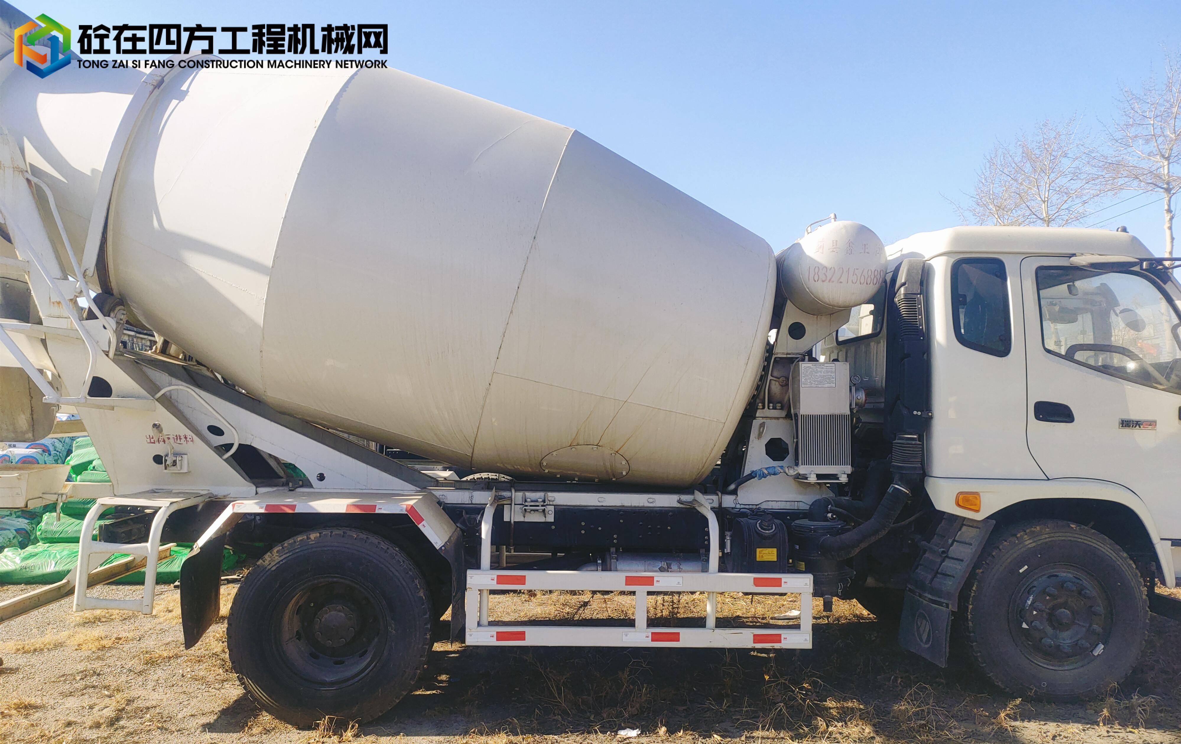 https://images.tongzsf.com/tong/truck_machine/20221205/1638da1b9da98a.jpg