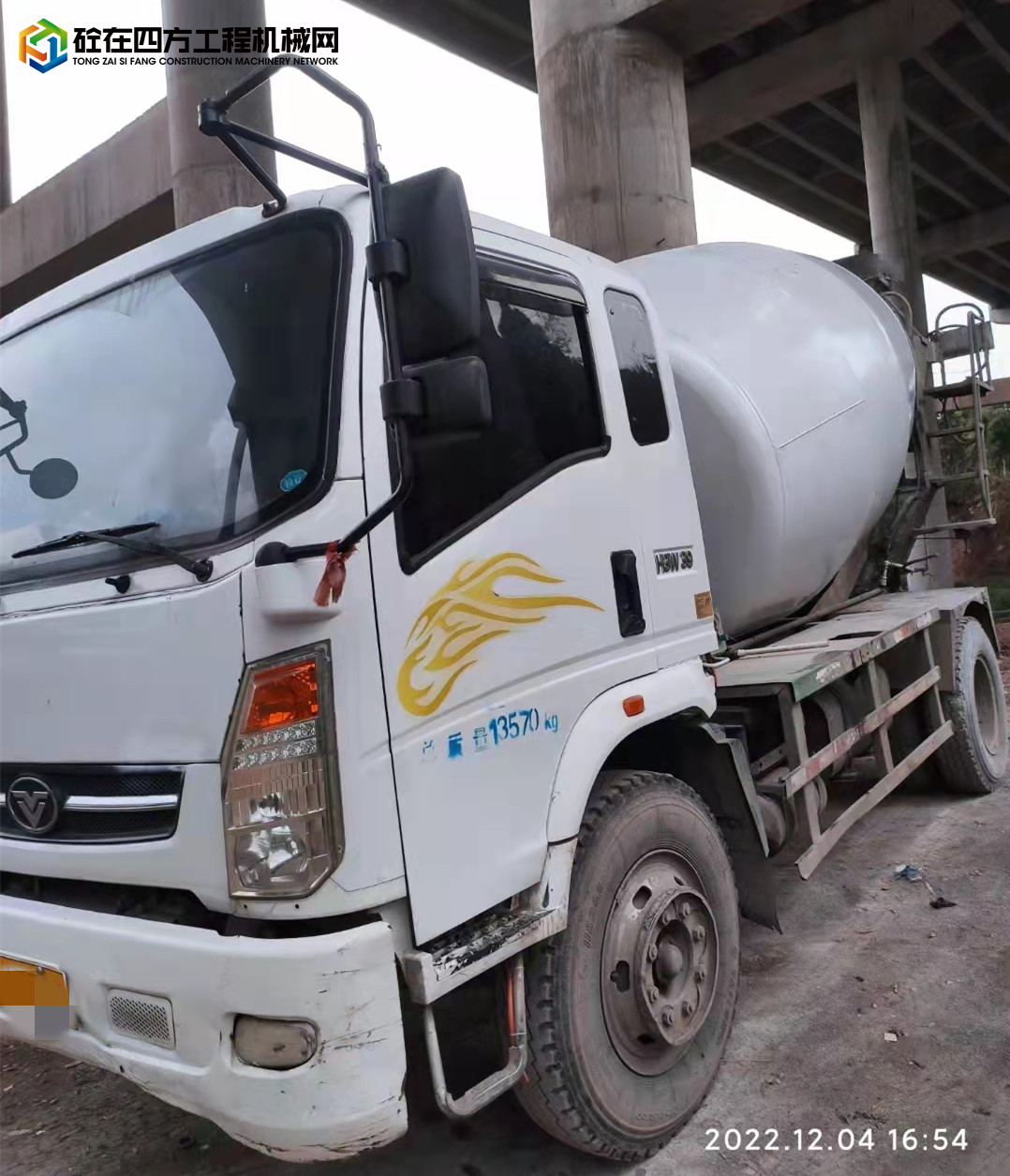 https://images.tongzsf.com/tong/truck_machine/20221205/1638db61fbec2b.jpg