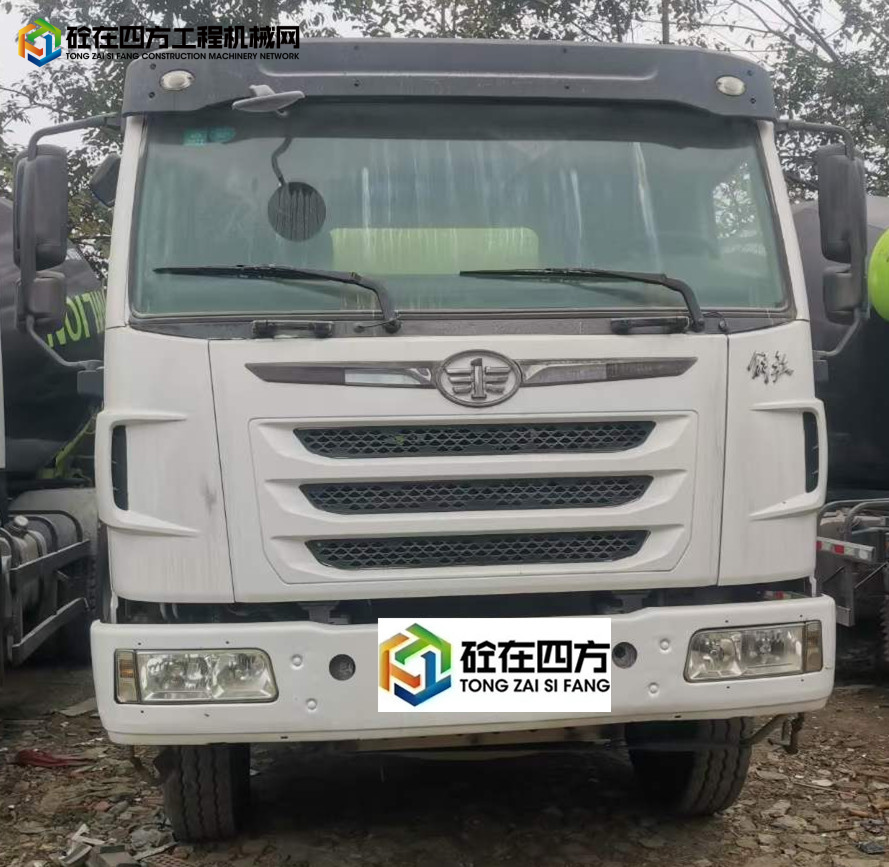 https://images.tongzsf.com/tong/truck_machine/20221206/1638ea4599908a.jpg