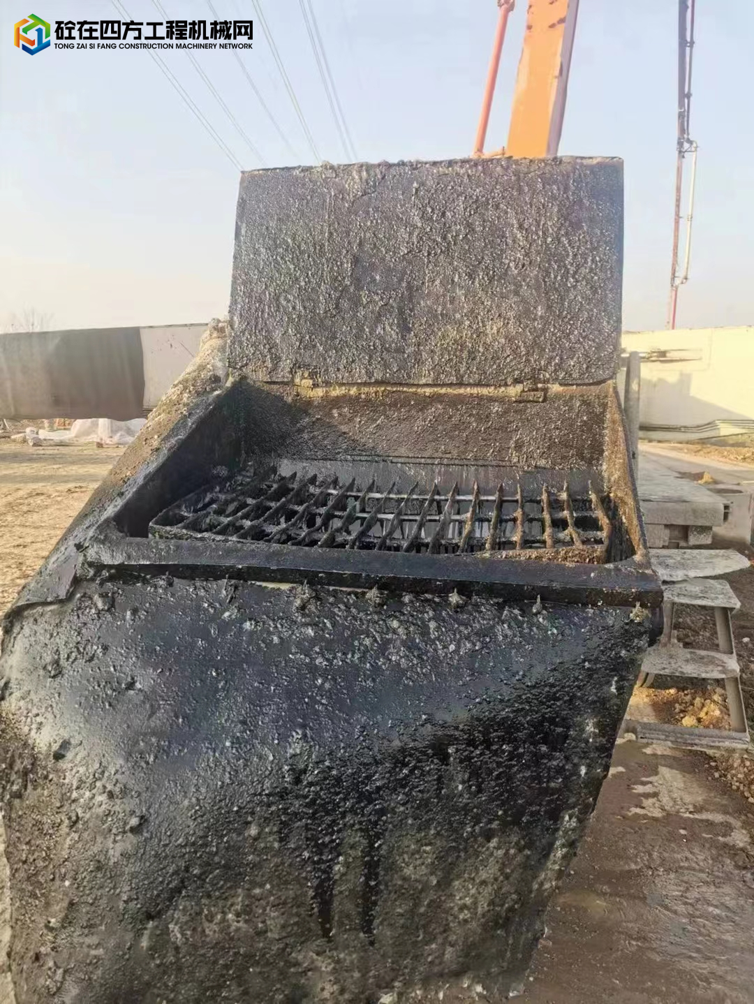 https://images.tongzsf.com/tong/truck_machine/20221207/163900ef2b9b60.jpg