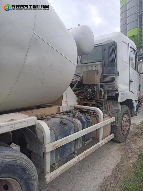 https://images.tongzsf.com/tong/truck_machine/20221208/16391931f369c7.jpg