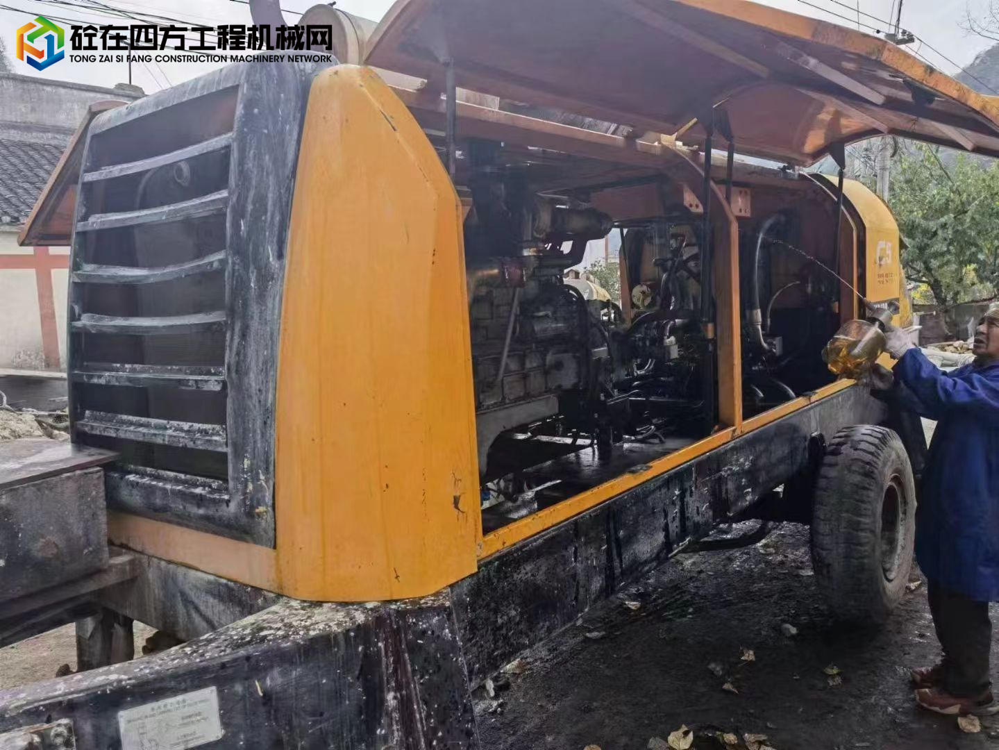 https://images.tongzsf.com/tong/truck_machine/20221209/163928b10dab86.jpg