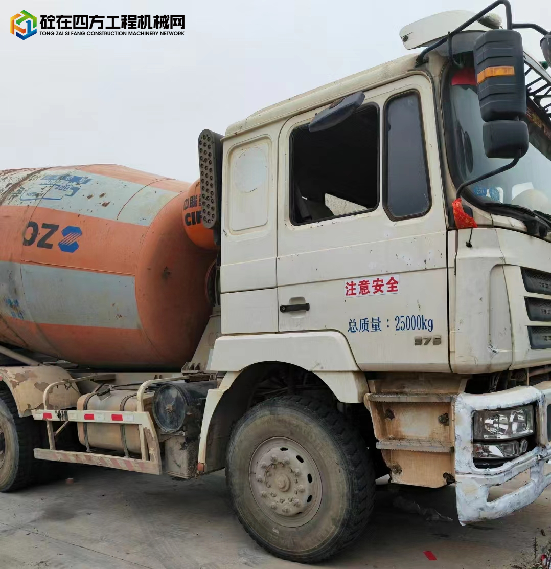 https://images.tongzsf.com/tong/truck_machine/20221209/16392cca1db793.jpg