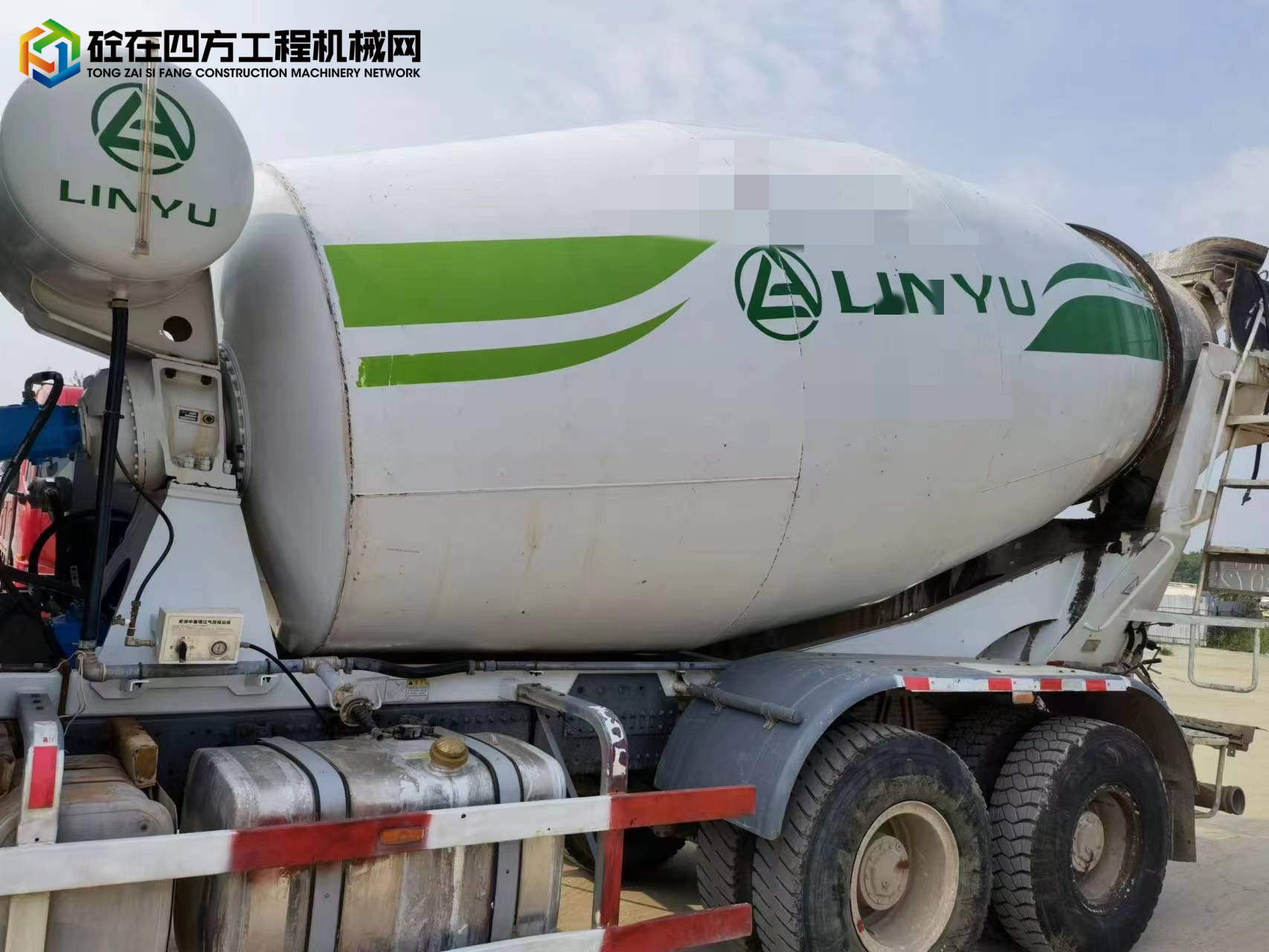 https://images.tongzsf.com/tong/truck_machine/20221209/16392cd67b7e7c.jpg