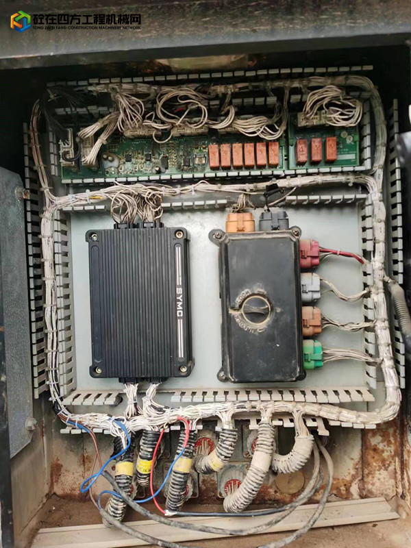 https://images.tongzsf.com/tong/truck_machine/20221212/16396cab5b62c3.jpg