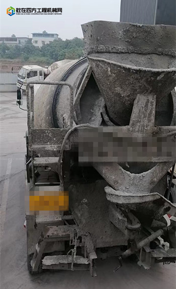 https://images.tongzsf.com/tong/truck_machine/20221212/16396ef8d374ec.jpg