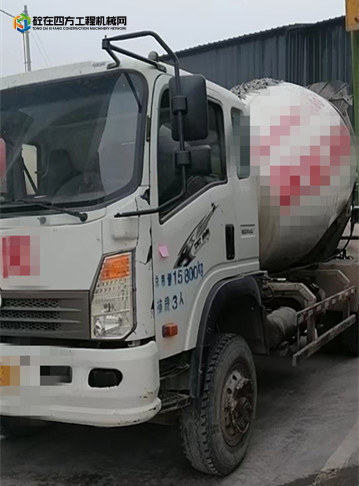 https://images.tongzsf.com/tong/truck_machine/20221212/16396ef8dae9ac.jpg