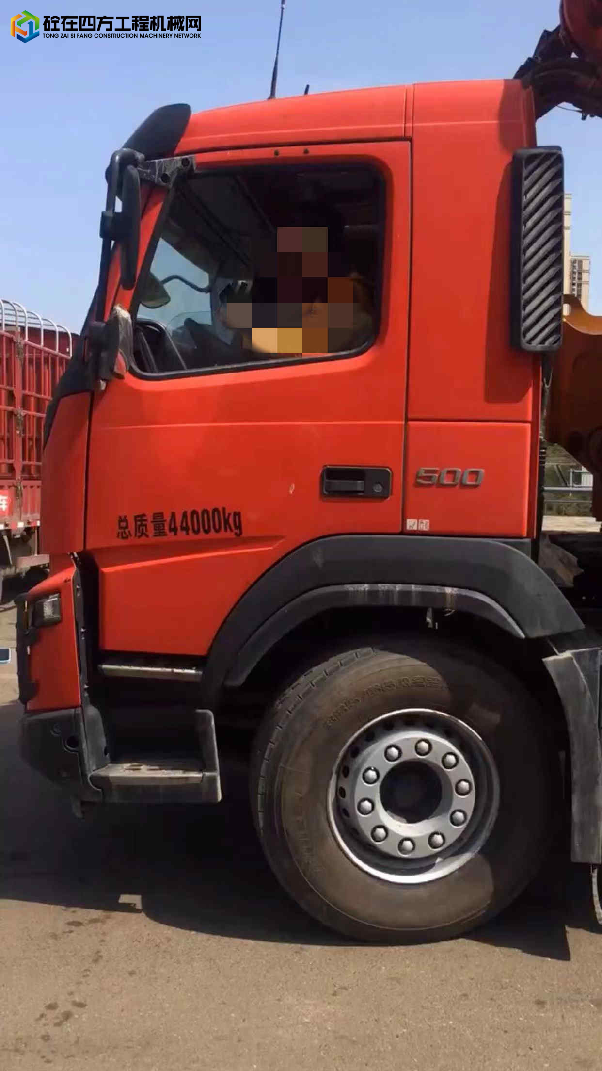 https://images.tongzsf.com/tong/truck_machine/20221213/16398423a72df4.jpg