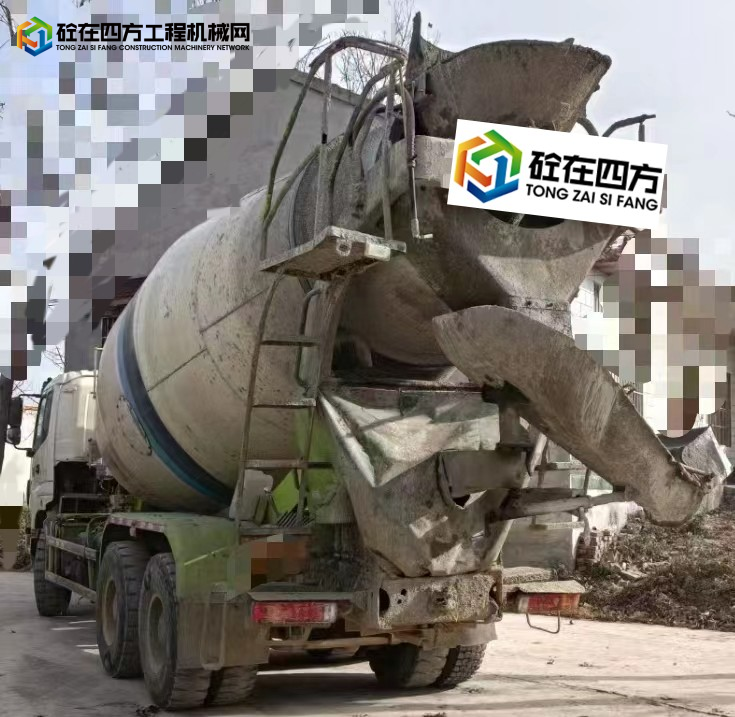 https://images.tongzsf.com/tong/truck_machine/20221214/163993f3508819.jpg